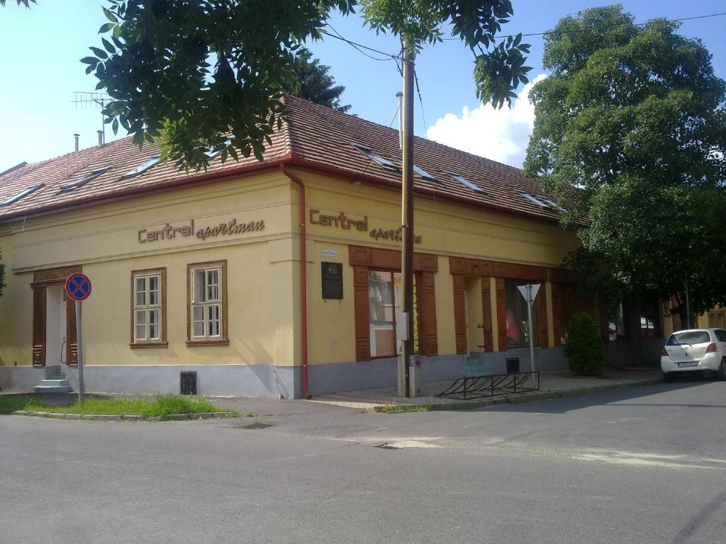 Central Apartman Gyula Chambre photo